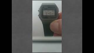 Come Regolare Ora Orologio Casio F91W [upl. by Neerroc888]