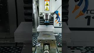 CNC mill Its probing time cnc cncmachine cncmachining machinistlife machine [upl. by Adnilg]