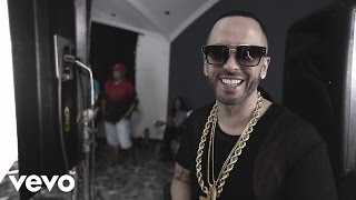 Yandel  Calentura  Behind the Scenes [upl. by Nehemiah]