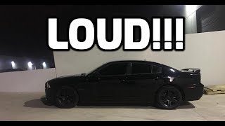 INSANELY LOUD HEMI 2014 CHARGER Exhaust  straight pipe no resonator no Muffler  Revs [upl. by Osborn]