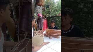 belajar kendang bali [upl. by Aliekahs846]