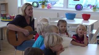 Kekse backen im Kindergarten [upl. by Elohc]