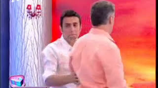 Παμε μακετο  Γιοργο Santos  October 2008  Alpha TV  Pame Paketo SHOW  Part 4  Com Legendas [upl. by Hannahs]