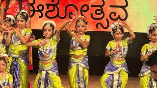 GunaikaSindhu first stage performance after gajje pooja stageprogramdancevideotrendingpapa [upl. by Macri]