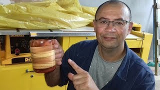 Como fazer uma caneca de madeira somente com serra copo [upl. by Enilreug]