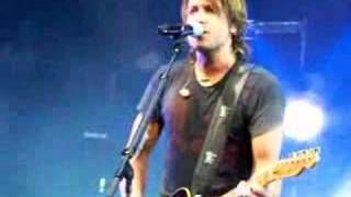 Keith Urban singing 8675309 JENNY [upl. by Assirral]