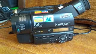 Videocámara Sony Handycam video 8 CCDTR67 [upl. by Rebane538]