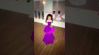 Making mals cotillion outfit in dress to impress [upl. by Eugine]