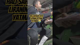 Hali Saha da Para üstüne yatmak 😂 halısaha futbol reels reelsvideo cinematic komedi funny [upl. by Ennail644]