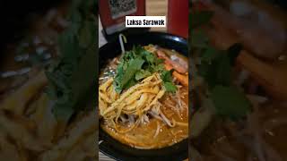 Laksa Sarawak sedap KL dari Dapur Sarawak  Borneo Cuisine laksasarawak [upl. by Anialed]