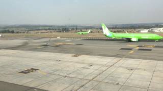 Kulula 737 at lanseria airport [upl. by Ryle508]