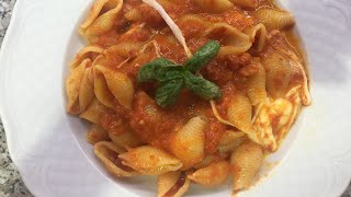 طريقة سلق المكرونه وصلصة سورنتينا Sorrentina sauce [upl. by Nyltiac]