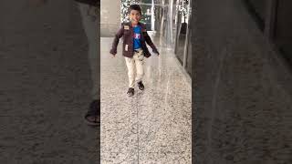 Dubai tour a giye hotel er baire amar cheler talent funny travel talent [upl. by Morita674]