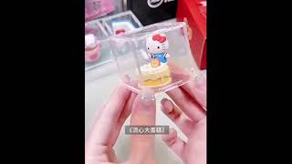 Cartoon Sanrio Cute HelloKitty Big Apple Workshop Series Blind Box [upl. by Arnoldo]