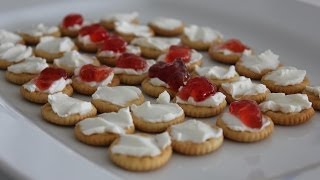 Tostaditas de Queso Philadelphia y mermelada de fresa para el Mundial [upl. by Llenrev]