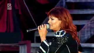 Andrea Berg  Seemann deine Heimat ist das Meer  live Aspach [upl. by Nnahgem174]