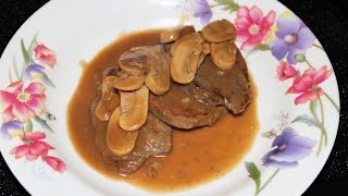 شرائح اللحم و الفطر في الصوص البنى Veal amp mushroom in brown sauce The Bite of Delight [upl. by Newbill]