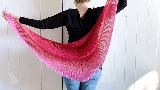 EASY TRIANGLE SHAWL  FREE CROCHET PATTERN [upl. by Aketahs]