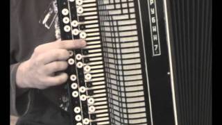 How to play chromatic accordion bayan [upl. by Ardin]