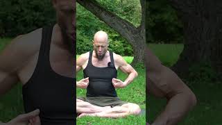 10 Minuten Yoga für einen TIEFEREN Schlaf [upl. by Brockie433]