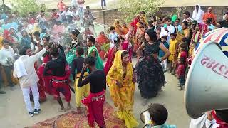 Ratiya Hole Garamiya Na Dole Pawanawa Na  Devanand band Party  Viral video Band party [upl. by Gris178]