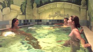 Video Wellnesshotel in Grafenwiesen Bayerischer Wald Wellness in Bayern [upl. by Eilagam]