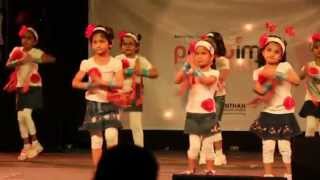 Waka Waka Dance  Sr KG A  Manthan Annual Day  9March2013 [upl. by Stargell]