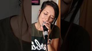 INOLVIDABLE  Cover Laura Pausini inolvidable laurapausini cover  adolescencia nostalgia [upl. by Nnairrek]