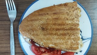 SUCUKLU KAŞARLI SALÇALI TOST TARİFİ [upl. by Arodoeht100]