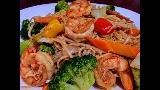 Tallarín saltado  fideos chinos con camarones🦐🦐🦐 [upl. by Radford]