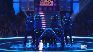 Elektrolytes ABDC S7 Week 9 David Guetta amp Gloving Challenge EmazingLightscom [upl. by Minette827]