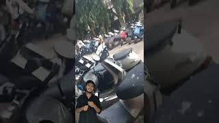 शोरूम में ख़राब स्कूटी बेचा जा रहा हैshowroom Mein kharab Scooty becha ja raha haishort [upl. by Leahcim847]