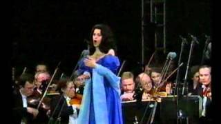 Angela Gheorghiu  Valurile Dunarii  Muzica  Prague 1994 [upl. by Tija501]