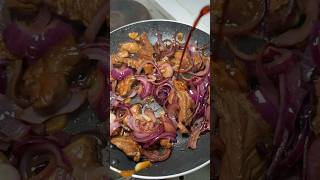 PORC AUX OIGNONS  EP 2 recettefacile easyrecipe [upl. by Durwyn]