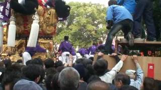 新居浜太鼓祭り2007一宮神社における喧嘩開始の瞬間 [upl. by Yanaton]