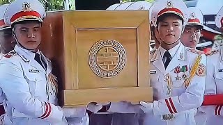 Nhân dân các nơi đổ về Hà Nội kín đường để tiễn đưa Tổng bí thư Nguyễn Phú Trọng [upl. by Gnov122]