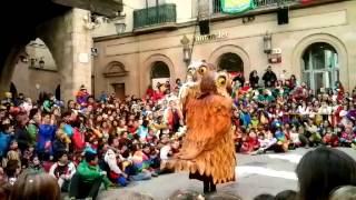 Carnaval Infantil de Solsona 2014 Primer ball del nou xut petit [upl. by Nyahs]