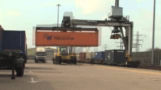 Hyster reachstacker trucks from Briggs Equipment operating at Freightliner Ltd Cardiff [upl. by Ole]