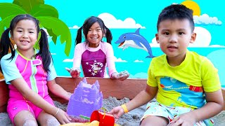 Emma and Jannie Fun Beach Day Pretend Play with Sand Toys  MORE [upl. by Ainsley]