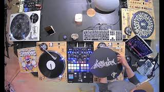 Dj Qbert New SUPERSEAL SLIPMATS skratch scratch tips Qbert isp [upl. by Priest]