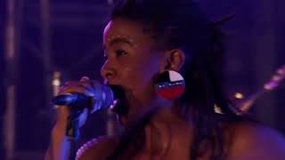 Thandiswa Mazwai  Nizalwa Ngobani Live [upl. by Lamond]