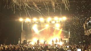 Mark Forster  Chöre live in Bremen 11122016 [upl. by Bevan]