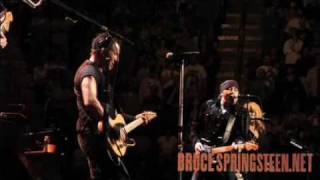 Bruce Springsteen  My Generation  Live from University Park  Working On A Dream Tour  2009 [upl. by Anhcar]