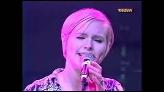 The Cardigans Live NME Brat Bus Tour 1996 7  Sick and Tired [upl. by Yespmed]