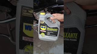 Desengraxante WD40 Limpando o Motor da Moto Titan 150 cc [upl. by Yadsnil]