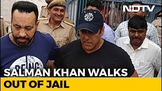 Salman Khan Back In Mumbai After Spending 2 Nights In Jodhpur Jail [upl. by Syst]