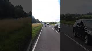 Suzuki RG500 vs GT750 pure acceleration 2strokebikes [upl. by Anselmi]