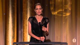 Angelina Jolie receives the Jean Hersholt Humanitarian Award at the 2013 Governors Awards [upl. by Anes]