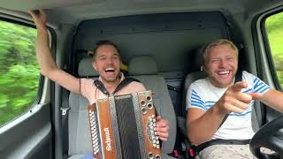 Festzeltstimmung im Lieferwagen  Steirische Harmonika [upl. by Nevram]