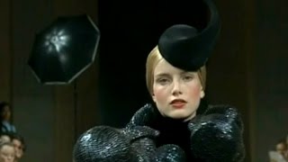 Viktor amp Rolf  Haute Couture Fall Winter 19981999 Full Show  Exclusive [upl. by Anse]